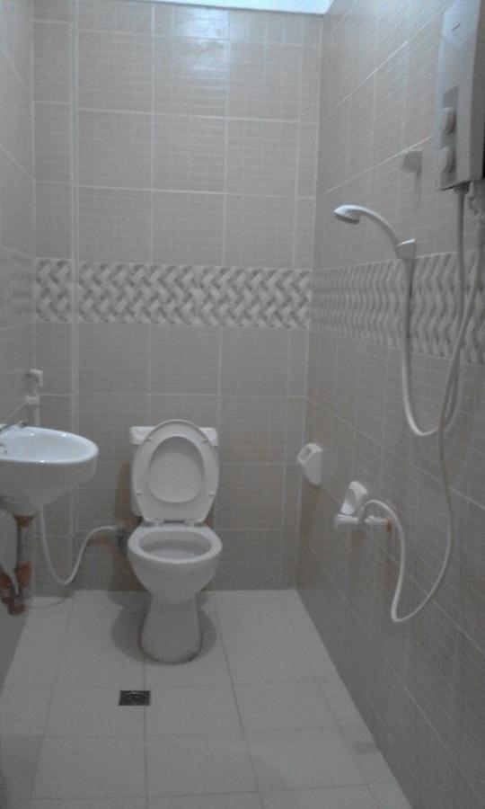 センティロ トラベラーズ イン カティックラン 部屋 写真
